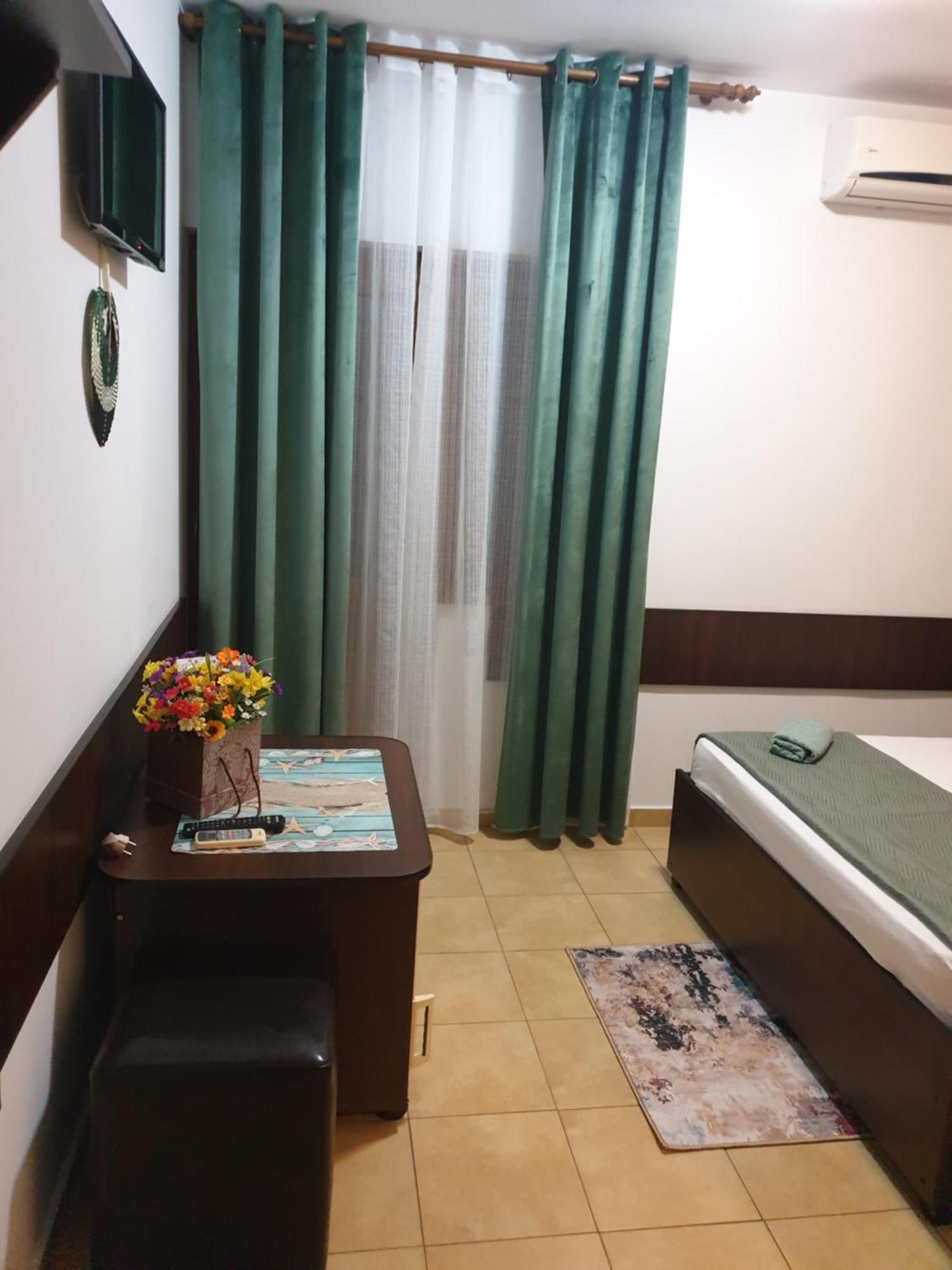 Hotel Casa Mary Costinesti Esterno foto