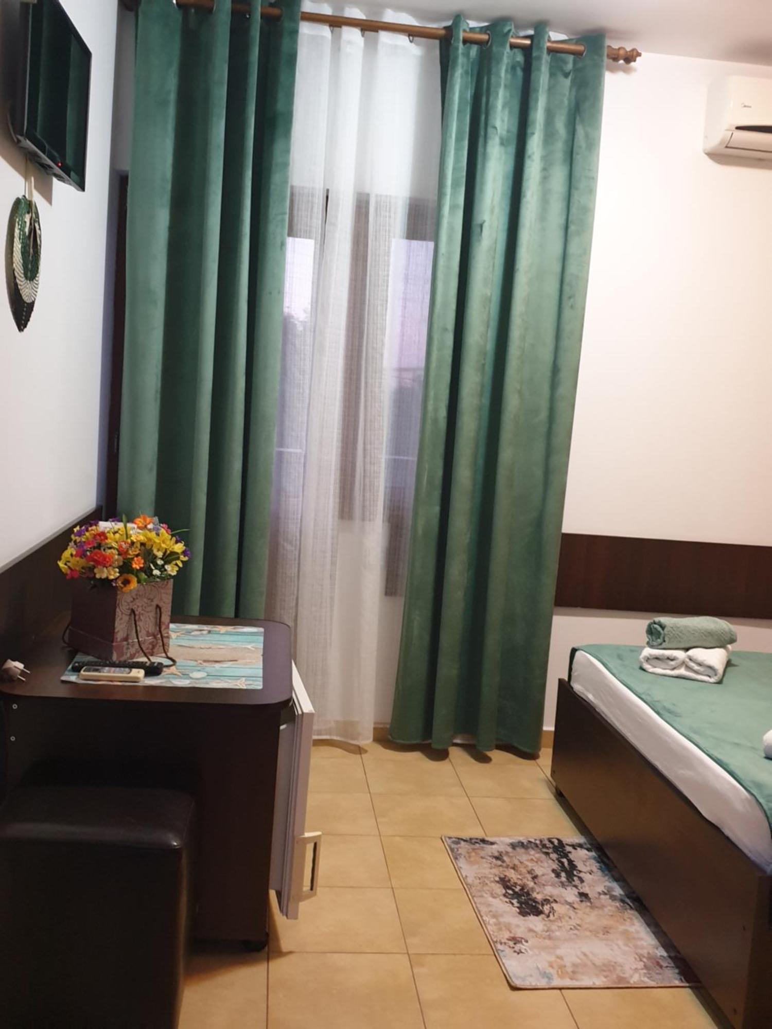 Hotel Casa Mary Costinesti Esterno foto